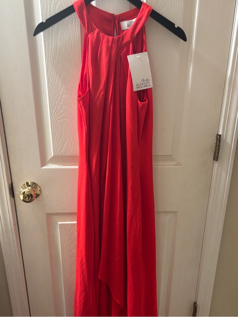 Badgley Mischka Vibrant Red Sleeveless Dress